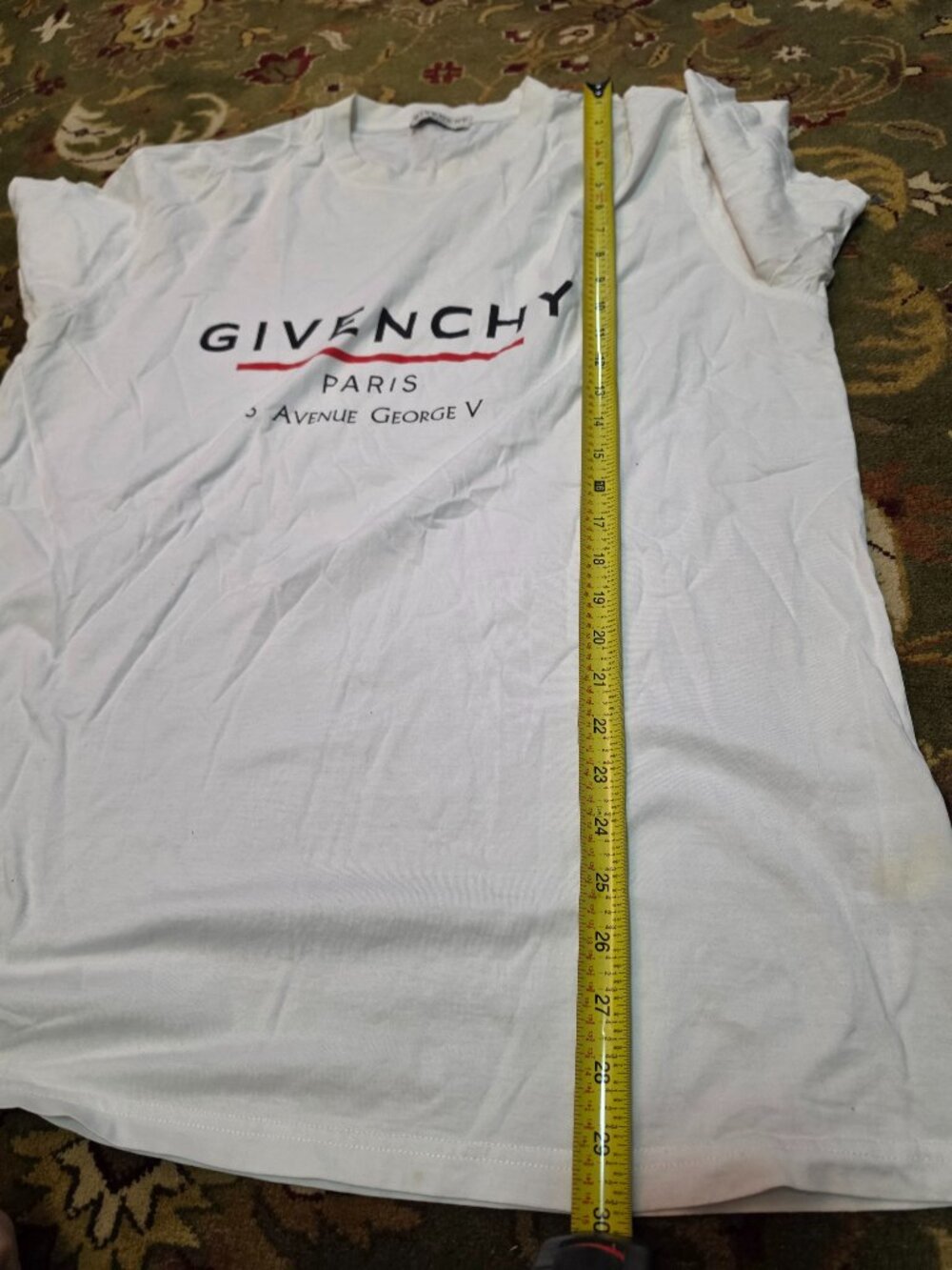 Givenchy Paris '3 Av George V' Logo T-shirt medium excellent